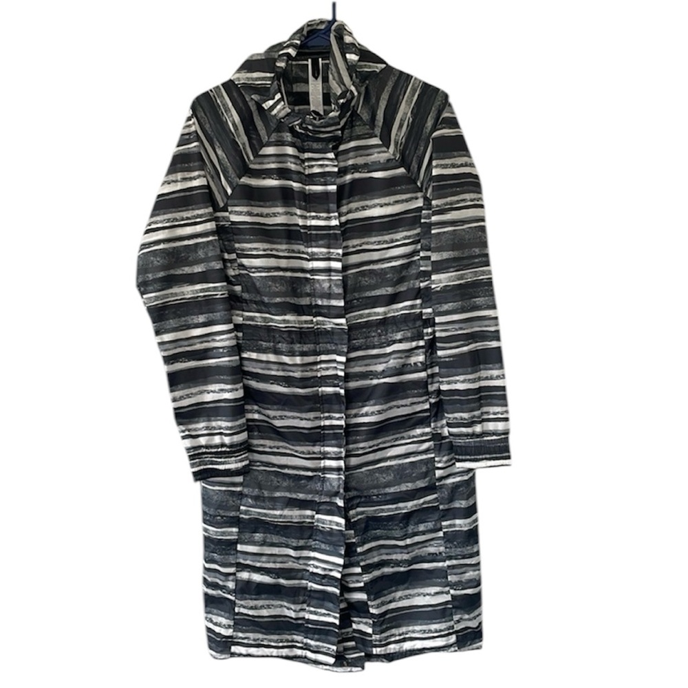 Lululemon Lab Assemblage Shell Nylon Jacket Striped Convertible Hooded Size 4